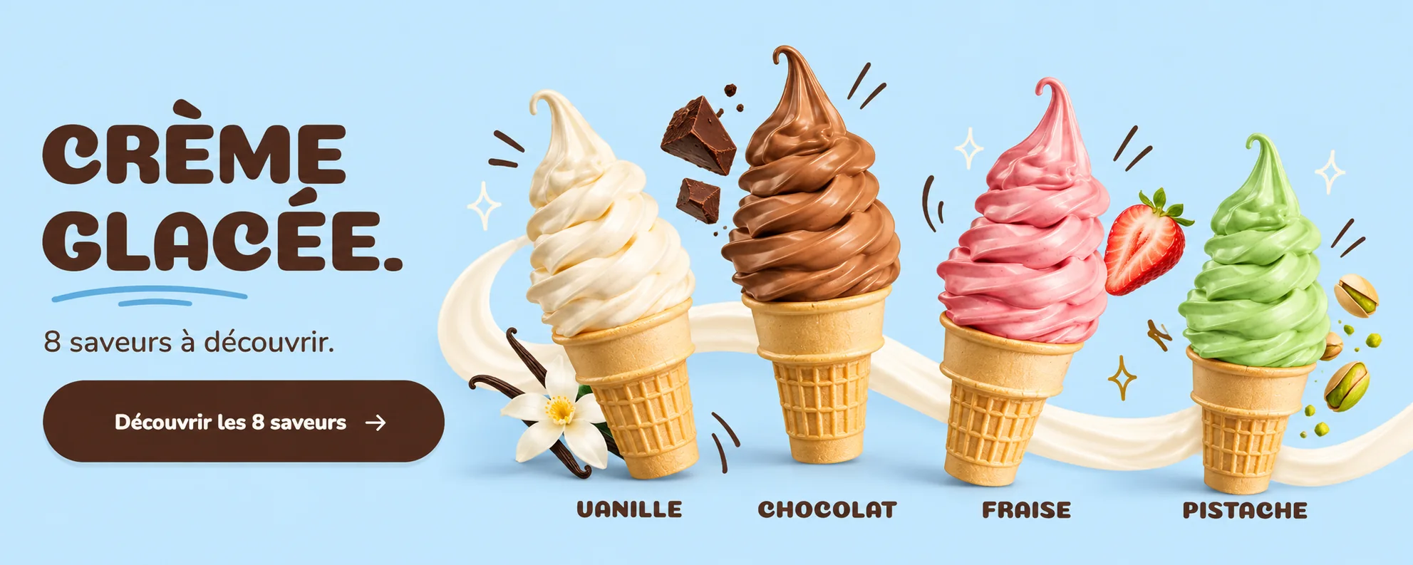 Quatre cornets de crème glacée avec vanille, chocolat, fraise et pistaches, entourés d’un ruban de crème